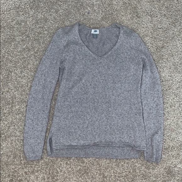 Sweater - Picture 1 of 3